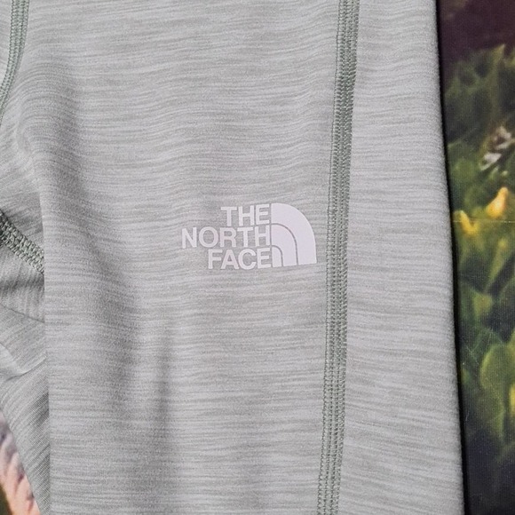 North Face‎ 7/8 Tights Size XS NWT - Picture 5 of 9